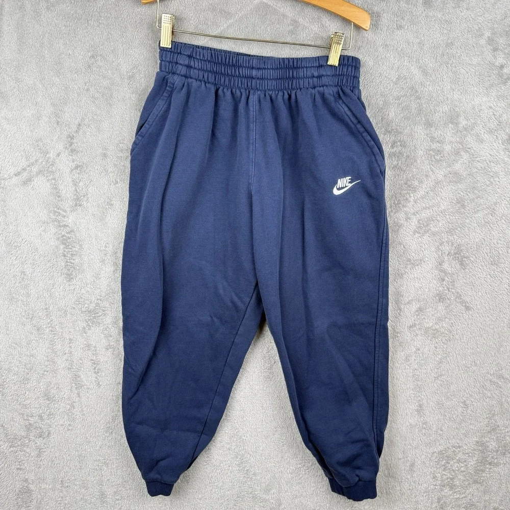 Nike Boys Sweatpants Joggers Sweatshirt Lot Of 4 Youth L Jordan Logo Embroidered